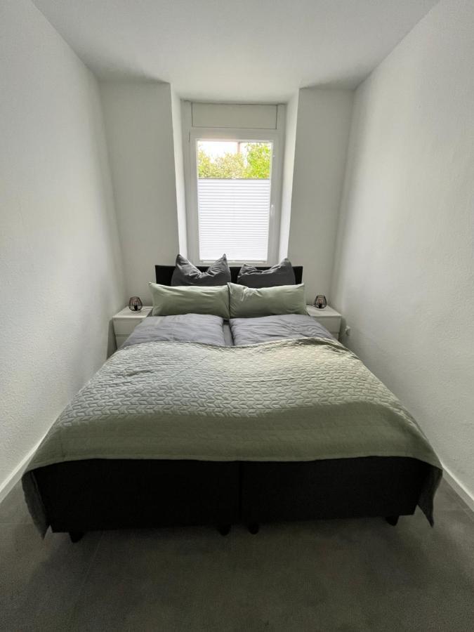 Appartment Florida Naehe Duesseldorf, Messe, Hbf, City, Wifi, Helios Hospital Krefeld Eksteriør bilde