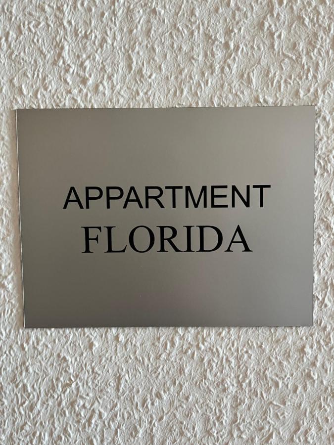 Appartment Florida Naehe Duesseldorf, Messe, Hbf, City, Wifi, Helios Hospital Krefeld Eksteriør bilde