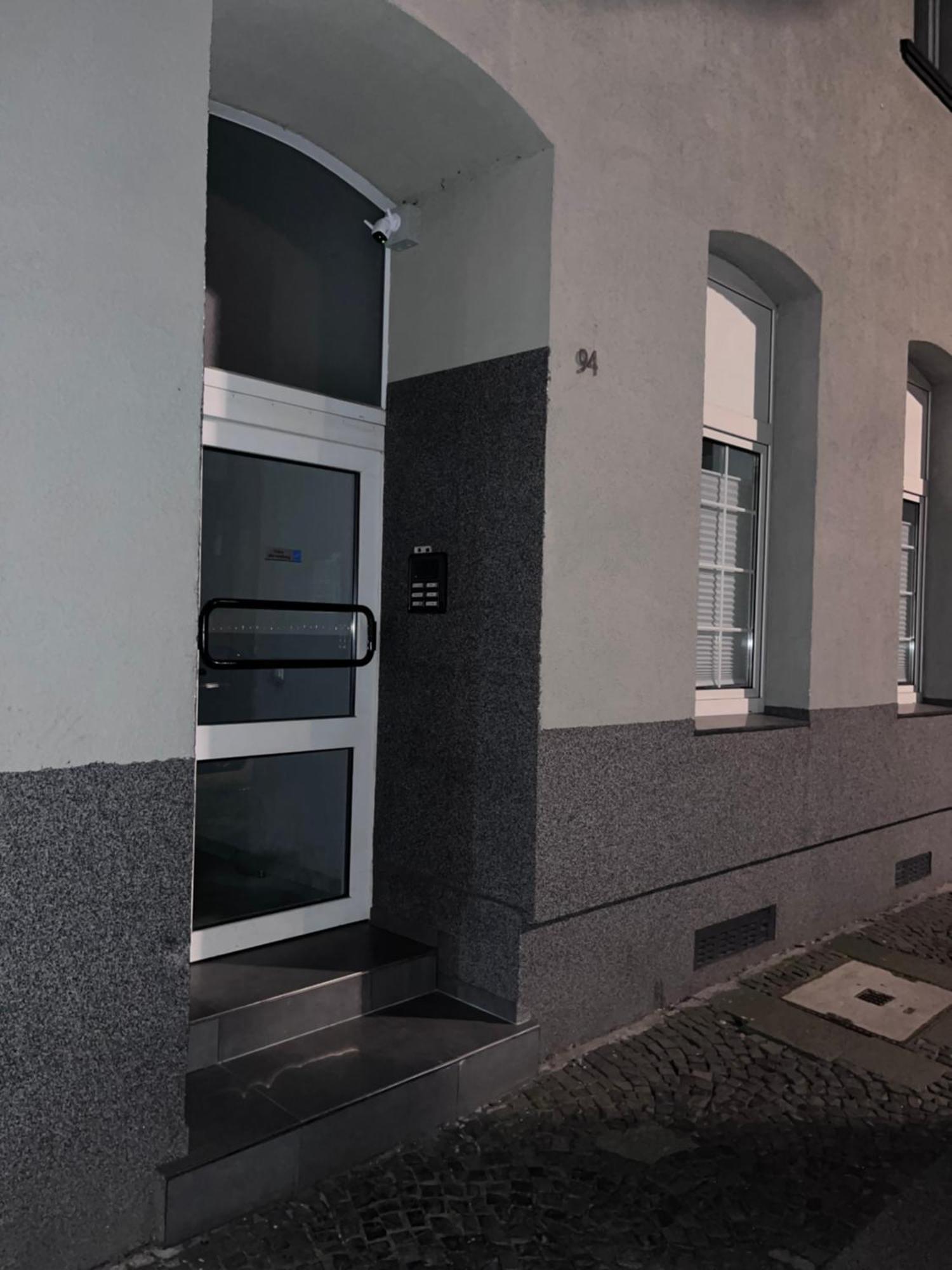 Appartment Florida Naehe Duesseldorf, Messe, Hbf, City, Wifi, Helios Hospital Krefeld Eksteriør bilde